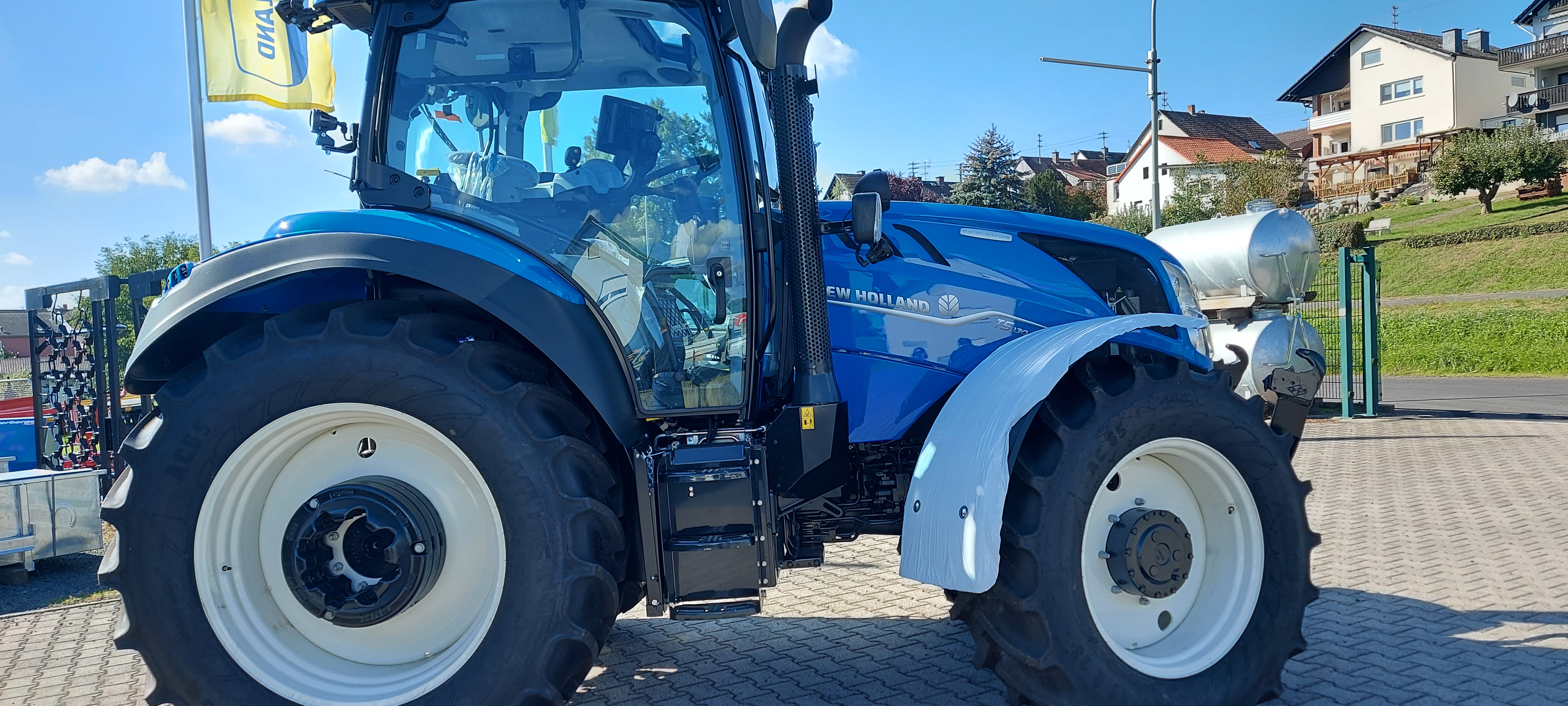 Traktor T5.130 DC #NewHolland